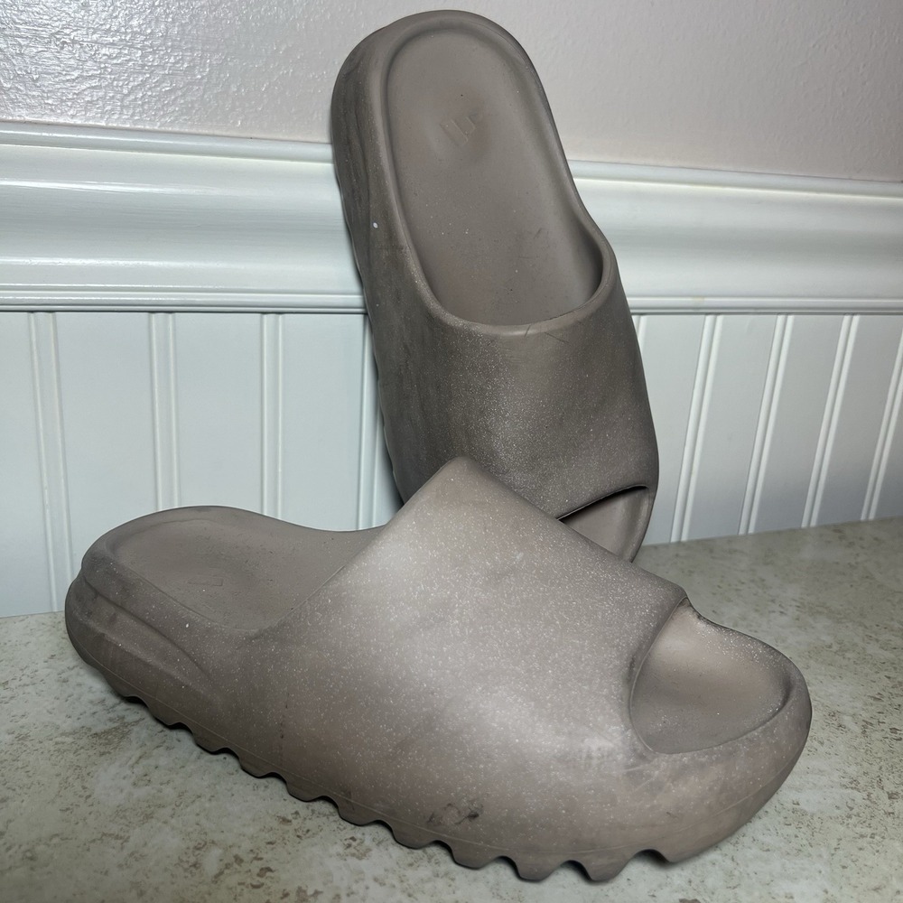 ADIDAS YEEZY SLIDE 'EARTH BROWN' COUTURE STREETWEAR SLIPON SANDAL Women's Size 8